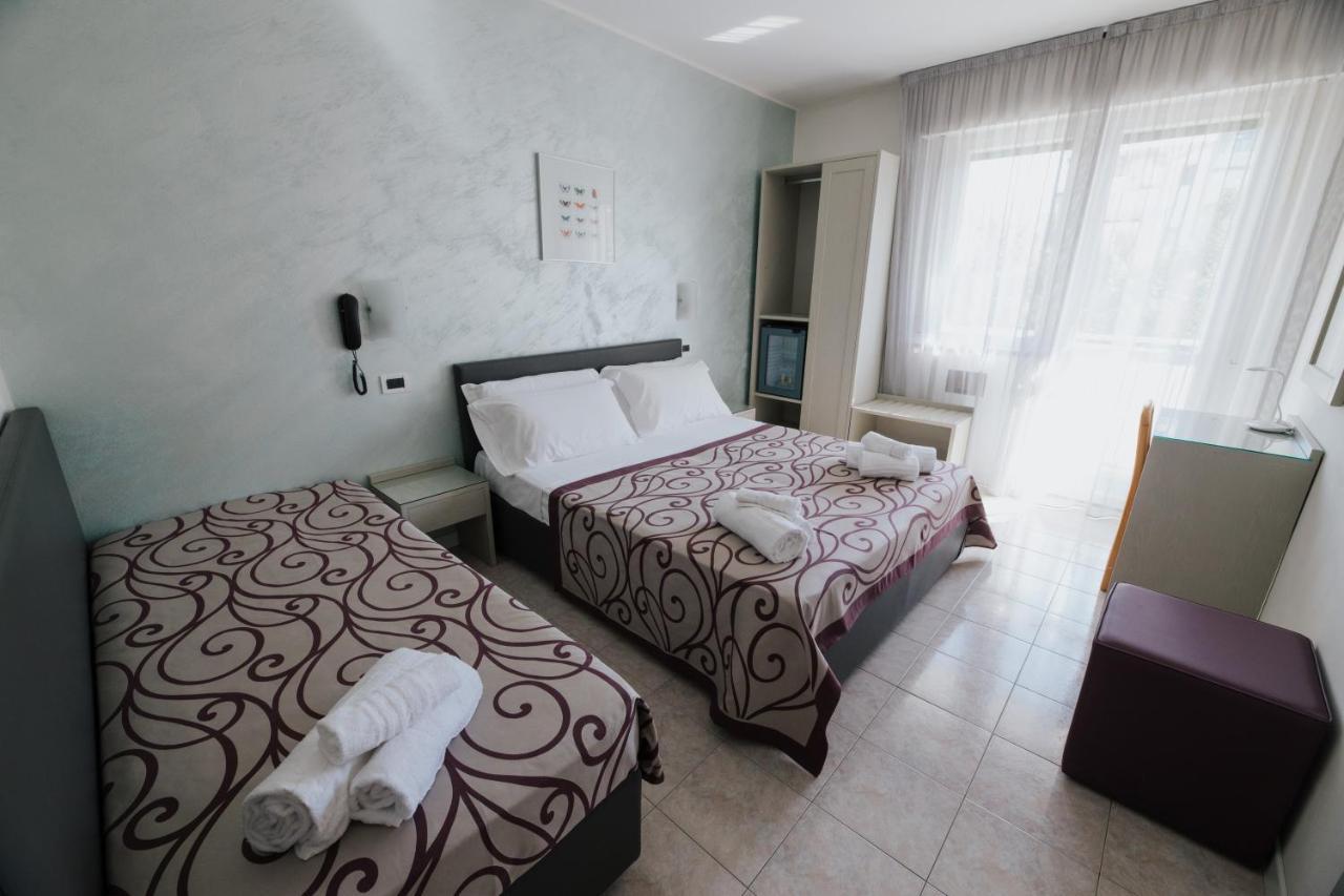 Hotel Gloria Lignano Sabbiadoro Eksteriør bilde